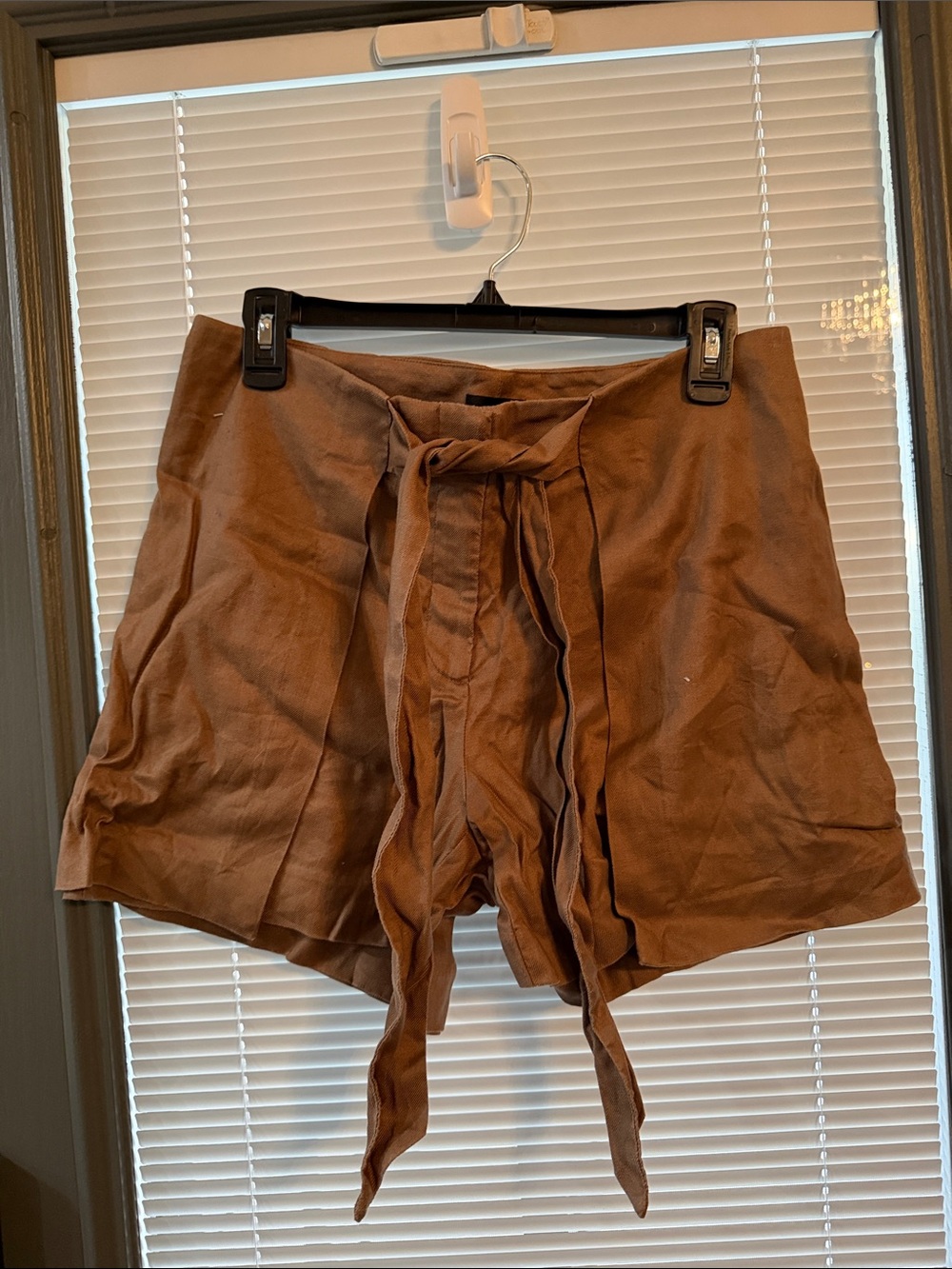 White House Black Market Brown Tie-Front Women's Shorts